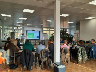 Bingo Heckenpflegeschulung - 23 neue Heckenpfleger am Standort ÖKOL - Huntlosen ausgebildet (Bild vergr&ouml;&szlig;ern)