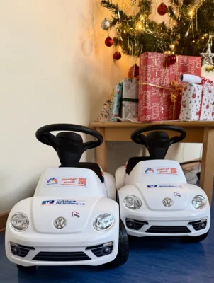 Dank einer Spende: Neue Bobby Cars für alle Kitas (Bild vergr&ouml;&szlig;ern)