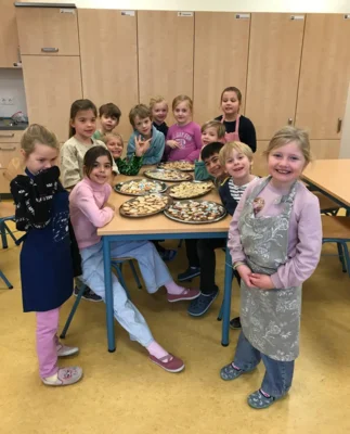 Backen im Advent Kl. 1a