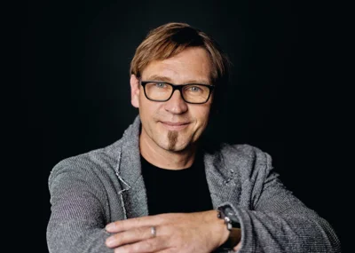 Carsten Graf Porträt (Bild vergr&ouml;&szlig;ern)