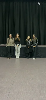 Wahl der Schulsprecherinnen (Bild vergr&ouml;&szlig;ern)