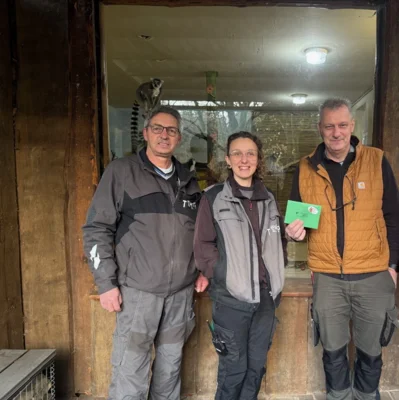 Spende vom Hagebaumarkt Plbg an den Tierpark (Bild vergr&ouml;&szlig;ern)