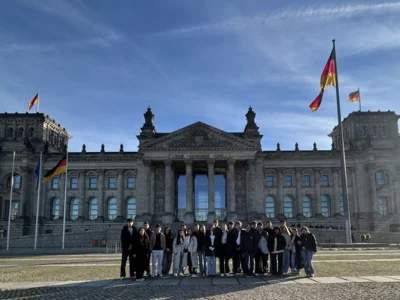 Berlinfahrt Klasse 10.6 (Bild vergr&ouml;&szlig;ern)