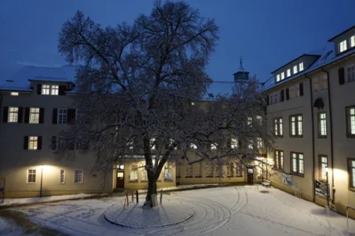 Frohe Weihnachten und einen guten Start ins neue Jahr! (Bild vergr&ouml;&szlig;ern)