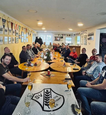 Alljährlicher Frühschoppen beim SVP (Bild vergr&ouml;&szlig;ern)