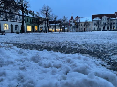Aktuelle Wetterlage – Frost, kräftiger Schneefall und Sturmböen (Bild vergr&ouml;&szlig;ern)