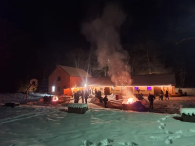 Winterfeuer in Krahne (Bild vergr&ouml;&szlig;ern)