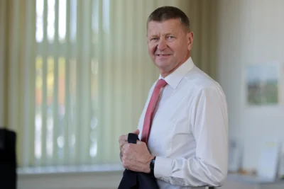 Landrat Siegurd Heinze ruft zur Teilnahme an der Stichwahl am 25. Januar 2026 auf. Landkreis OSL/Steffen Rasche (Bild vergr&ouml;&szlig;ern)