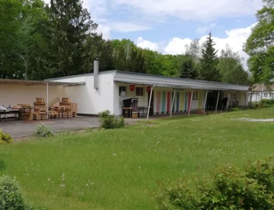 Pächter für den Kiosk im Schwimmbad gesucht.