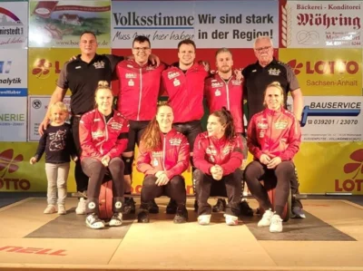 Foto: Gruppenfoto Foto zur Meldung: Erfolgreicher Saisonauftakt