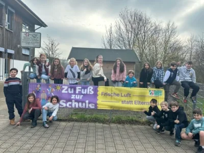 Meldung: Aktion „Zu Fuß zur Schule“