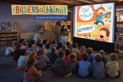 Besuch in der Bücherei unserer ersten Klassen