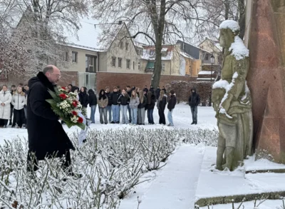 Gedenkveranstaltung im Friedrich-Ebert-Park