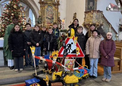 Vorstellung Firmkinder Miltach 2026 (Bild vergr&ouml;&szlig;ern)