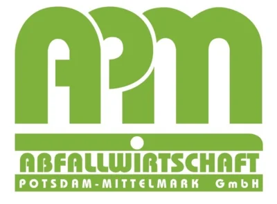 Abfallentsorgung bei frostigen Witterungsbedingungen und vereisten Straßen