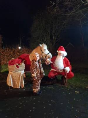 Adventliches Treffen mit dem Nikolaus
