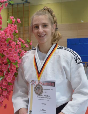Jessica Spelten wird hessische Vizemeisterin U21 (Bild vergr&ouml;&szlig;ern)
