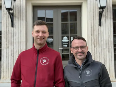 Marius Göttsching (I) und Ernst Volkhardt laden Tourismusanbieter und Gewerbetreibende zum Austausch ein (Bild vergr&ouml;&szlig;ern)
