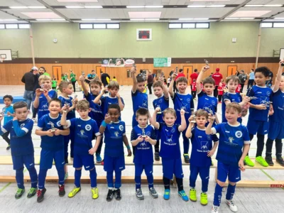 Foto zur Meldung: SVI (Bambini) | 1. EDEKA Arlt & Trostl Hallencup in Illingen Foto zur Meldung: SVI (Bambini) | 1. EDEKA Arlt & Trostl Hallencup in Illingen