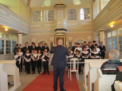 Meldung: Kraftsdorfer Musiksommer 2025 mit Chorkonzert der Thüringer Sängerknaben am 27.04.2025 eröffnet