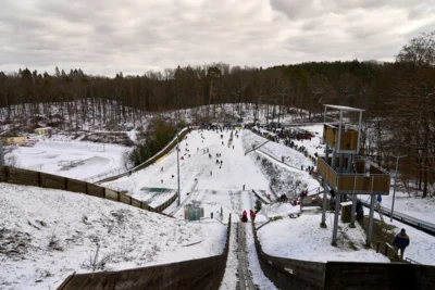 Der 24. Märkische Wintersporttag lockt wieder Tausende in den Papengrund (Bild vergr&ouml;&szlig;ern)