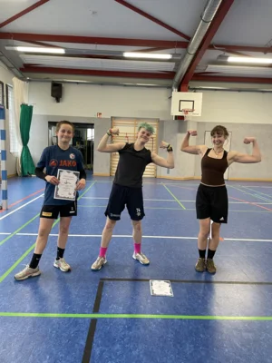 Meldung: Wer ist der stärkste Schüler, wer ist die sportlichste Schülerin?