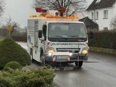 Ölverschmutzung - Reinigung läuft