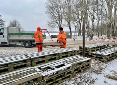 Foto: Beginn der Beräumung © Gemeinde Rangsdorf - BA Foto zur Meldung: Zukunft des Strandgeländes am Rangsdorfer See