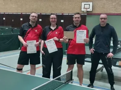 Tischtennis: 3.Platz Regionspokal E der 4.Herren (Bild vergr&ouml;&szlig;ern)