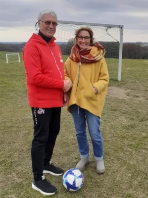 Kinderschutzbund unterstützt Sportangebot in Nackhausen - Engagement für den „Bolzplatz“ (Bild vergr&ouml;&szlig;ern)