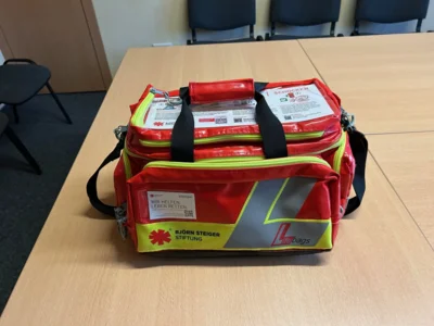 "Life-Bag" der Björn-Steiger-Stiftung (Bild vergr&ouml;&szlig;ern)