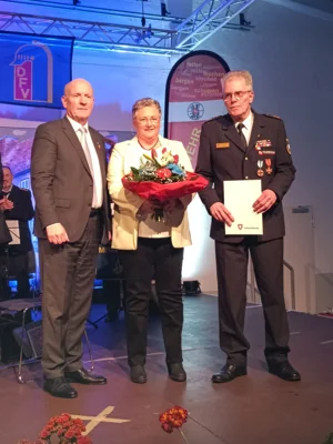 Großer Zapfenstreich für Klaus-Peter Grote
