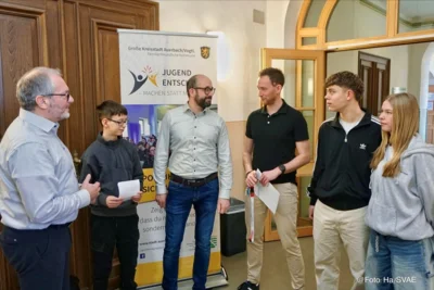 „Schülersprechstunde mit dem OB“ in der Seminar-Oberschule Auerbach (Bild vergr&ouml;&szlig;ern)