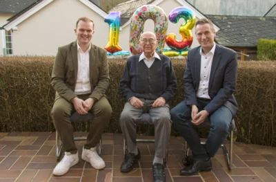 Herzlichen Glückwunsch an unseren ältesten Mitbürger zum 103. Geburtstag! (Bild vergr&ouml;&szlig;ern)