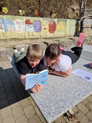 Meldung: Lesen verbindet – Tandemlesen an der Grundschule Braunsbach