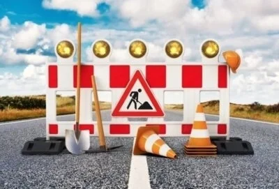 Sperrung der Lorenzstraße im Kreuzungsbereich Keplerstraße (Bild vergr&ouml;&szlig;ern)