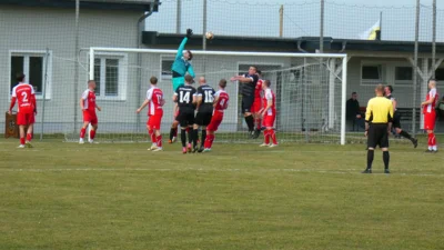 Spannendes Spiel endet 4:1 für uns (Bild vergr&ouml;&szlig;ern)
