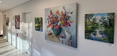 Ausstellung der Malschule Anna Filimonova im Rathaus