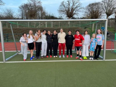 C-Juniorinnen U13 FC Sankt Augustin & Maike Buchmüller (Bild vergr&ouml;&szlig;ern)