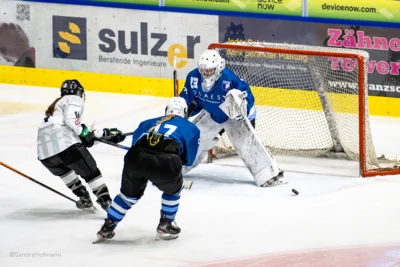 EVR-Frauen verlieren klar in Crimmitschau