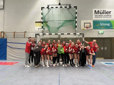 Weibliche A - noch ein Schritt zu gehen - KOMMT AM SAMSTAG IN DIE HALLE!! (Bild vergr&ouml;&szlig;ern)