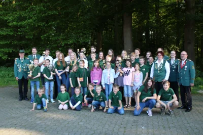 Bezirksjungschützentag in Bühren (Bild vergr&ouml;&szlig;ern)
