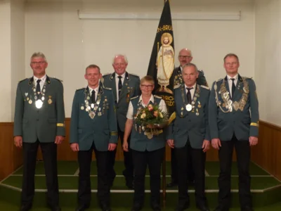 Tellpokalschießen in Ellenstedt (Bild vergr&ouml;&szlig;ern)