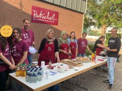 Grillen und tolle Gespräche - Elternabend in Klasse 5 (Bild vergr&ouml;&szlig;ern)