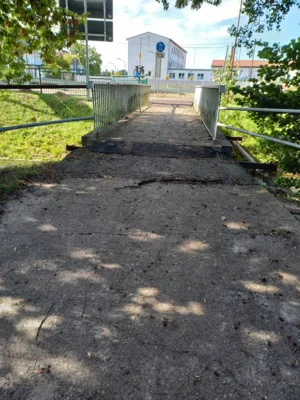 Instandsetzung Fußgängerbrücke über die Klempnitz im Winkelweg