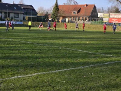 Spielszene aus dem Auswärtsspiel beim SV Wahnebergen (Bild vergr&ouml;&szlig;ern)