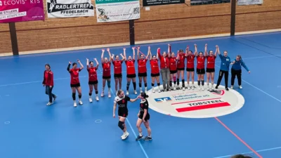 Weibliche C1 - sichert sich die Vizemeisterschaft in der Oberliga (Bild vergr&ouml;&szlig;ern)