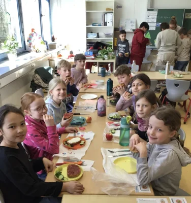 Gesundes Frühstück kommt auch bei 3. Klassen gut an