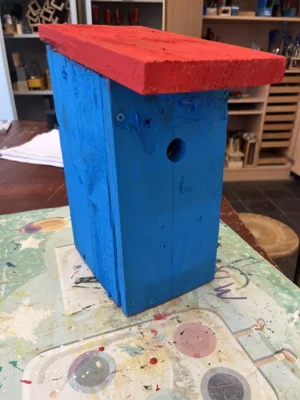 Upcycling - Nistkästen aus Altholz