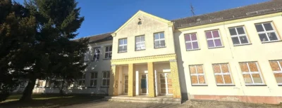 Schule_Reinberg (Bild vergr&ouml;&szlig;ern)